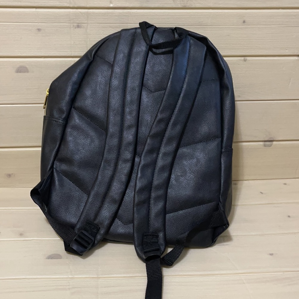 Tiger sequin backpack NWT - Picture 3 of 5